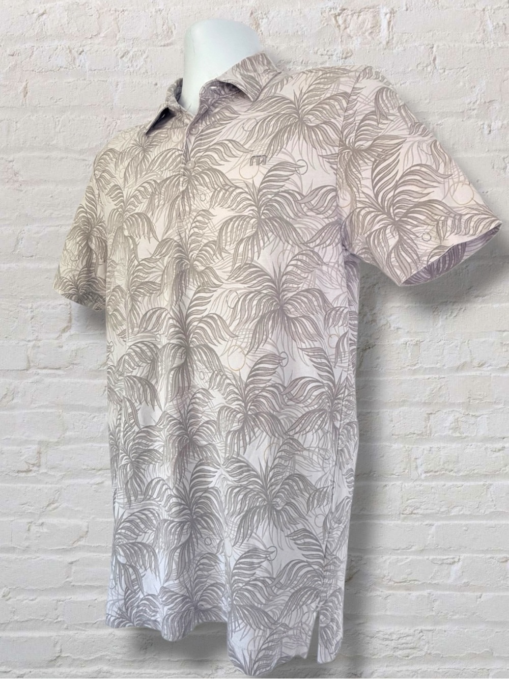 TravisMathew We Like to Paddy Polo Men’s S Gray Tropical Leaf Golf Stretch - Picture 4 of 9